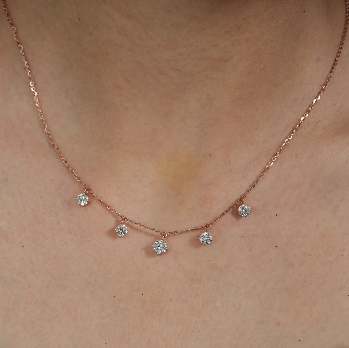 Delicate Minimalist Rose Gold Necklace with Drop Diamonds